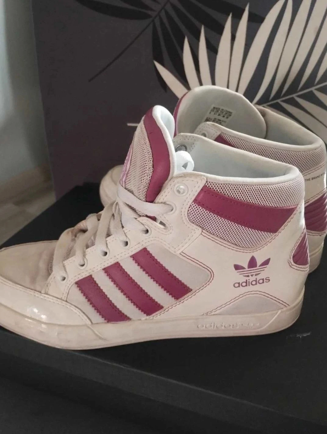 Tênis feminino de cano alto, Adidas listrado rosa, P38 2/3 – photo 4